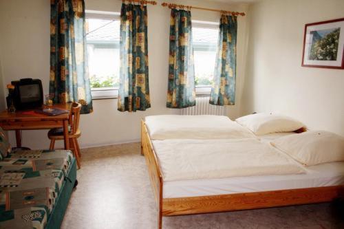 Pension Bei Schinderhannes Und Julchen Boppard Amenities photo